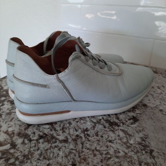 Gentle Souls Women’s  Sneakers size 8 - Picture 3 of 11